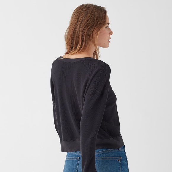 🆕️ Splendid Thermal Waffle Knit Tee Shirt Top - Picture 3 of 6